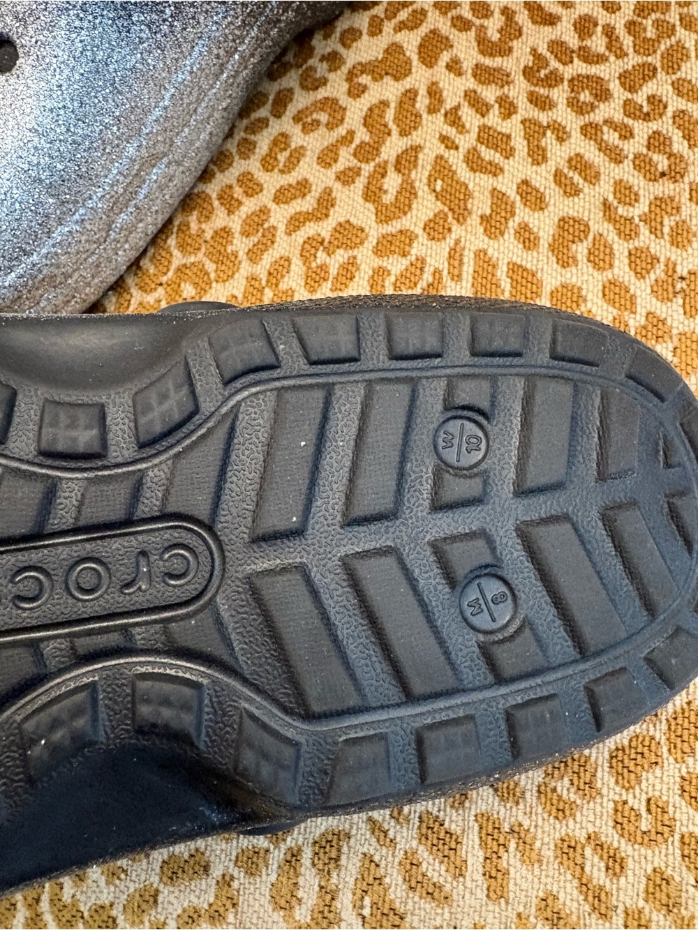 Women’s Sparkle Crocs Size 10 - Picture 3 of 5